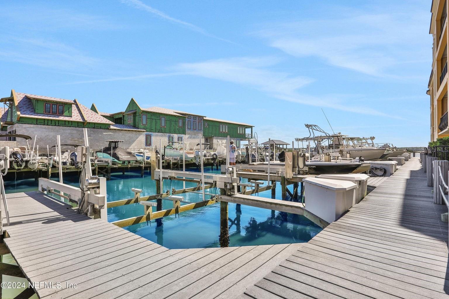 120 SUNSET HARBOR WAY #206 (W/BOAT SLIP), ST AUGUSTINE, FL, 32080