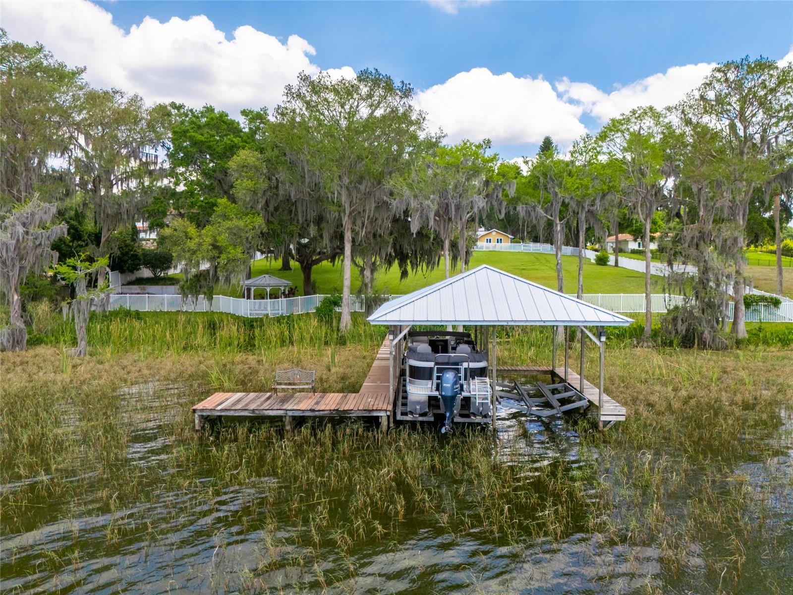 11200 LANE PARK RD, TAVARES, FL, 32778