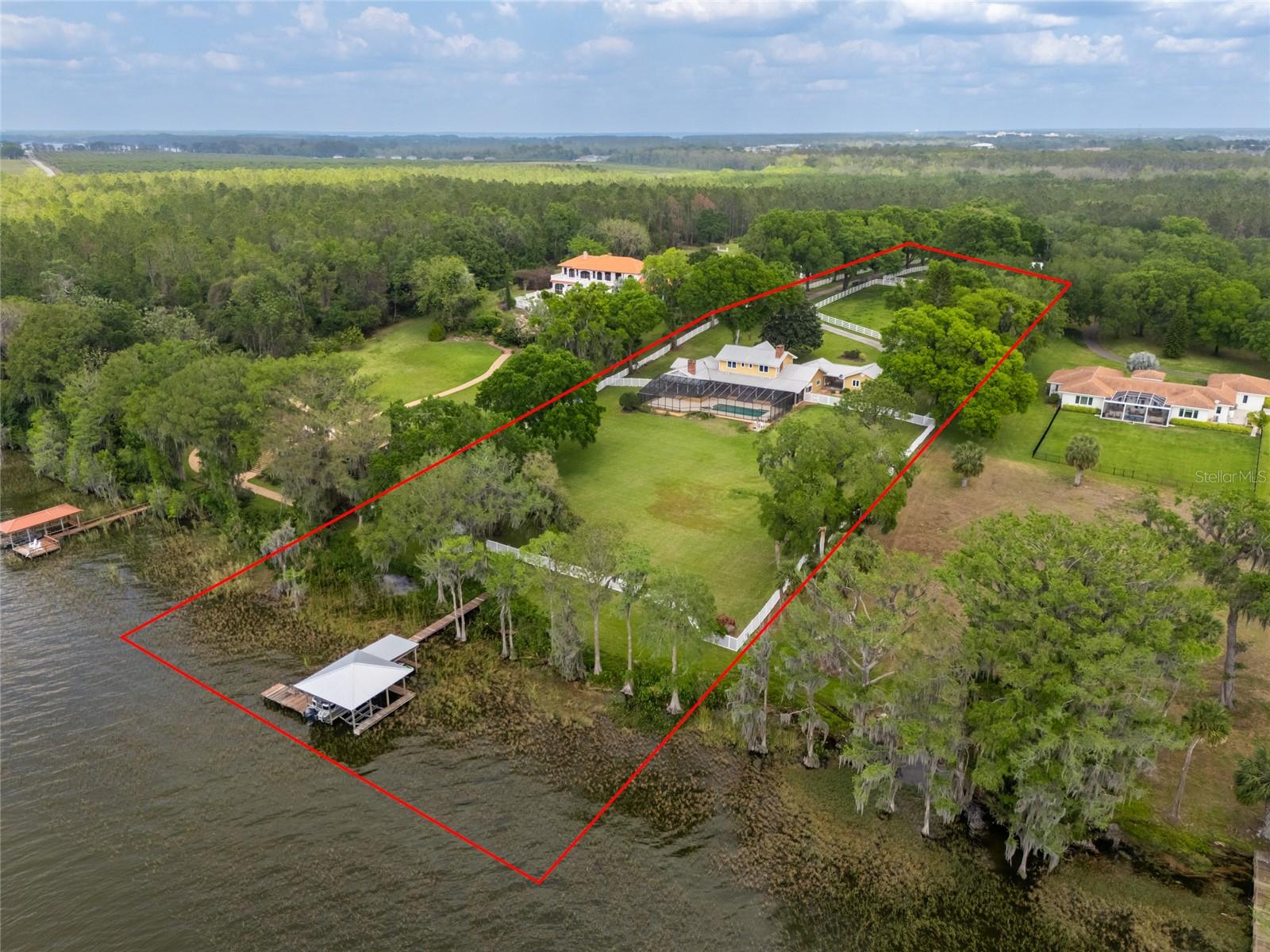 11200 LANE PARK RD, TAVARES, FL, 32778
