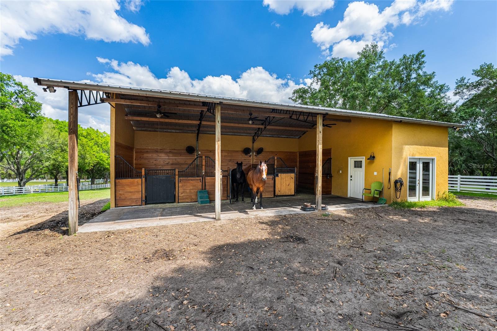 11200 LANE PARK RD, TAVARES, FL, 32778