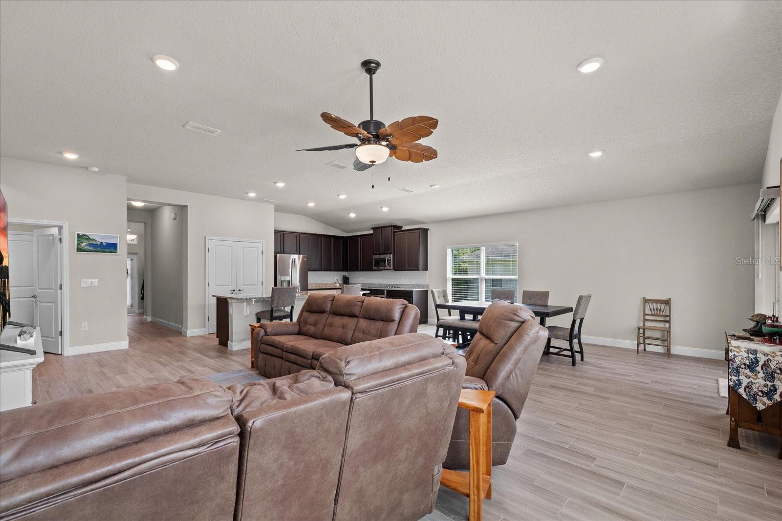 4 EASTMOOR LN, PALM COAST, FL, 32164