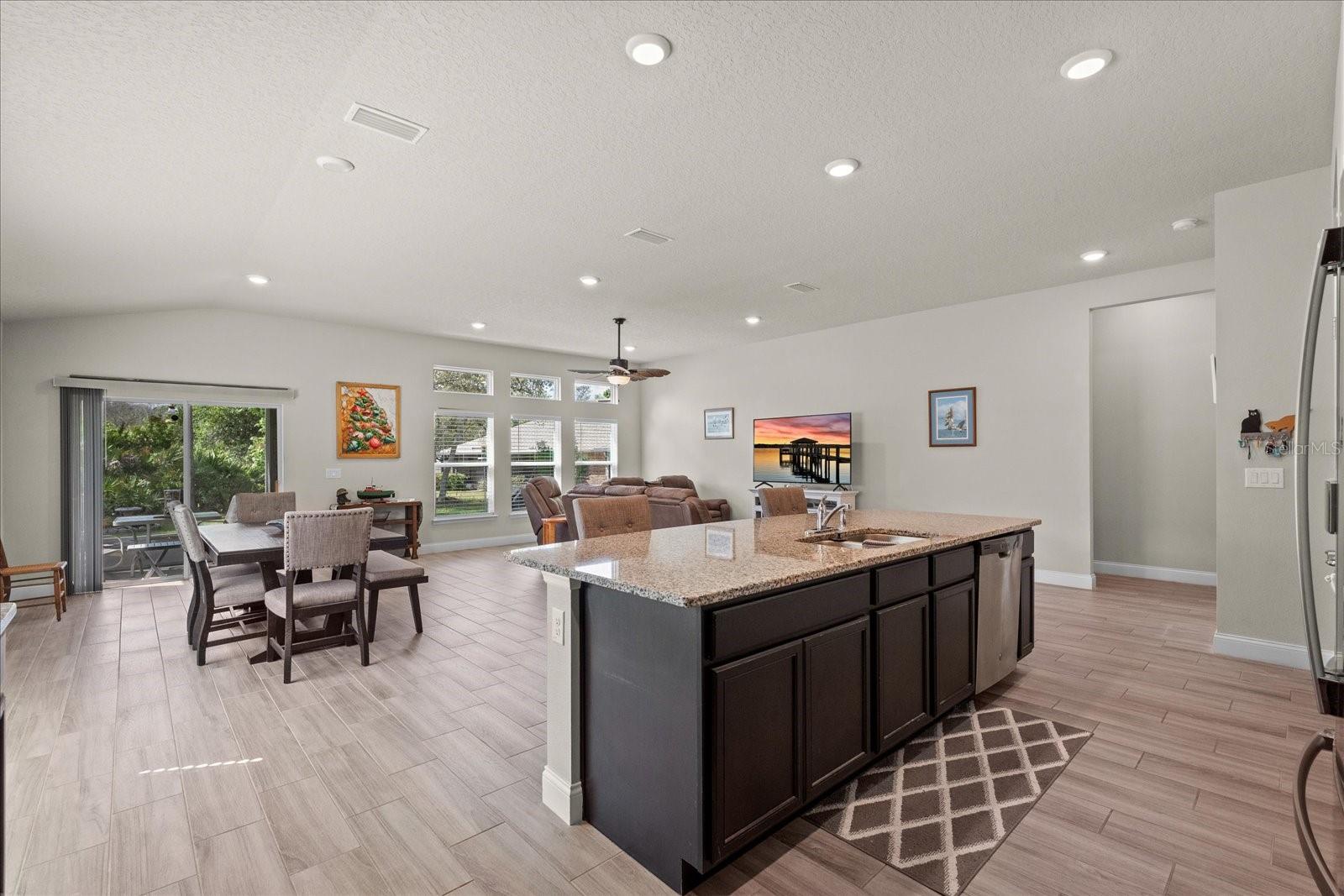 4 EASTMOOR LN, PALM COAST, FL, 32164