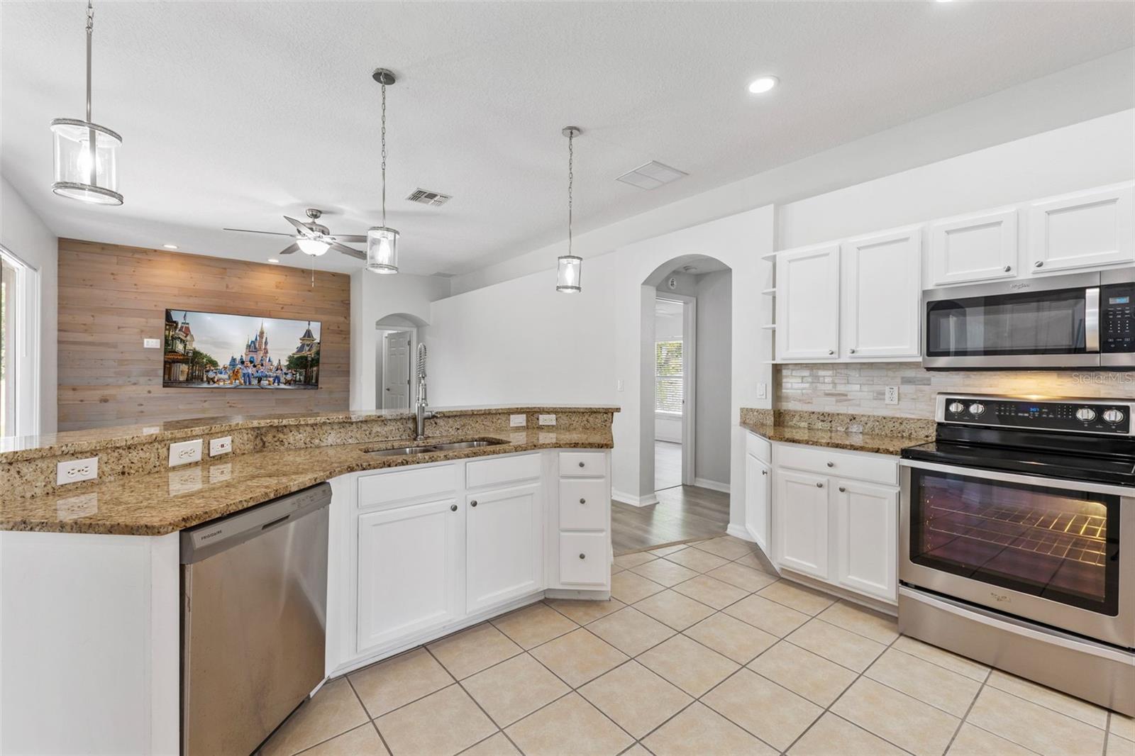 4873 FELLS COVE AVE, KISSIMMEE, FL, 34744