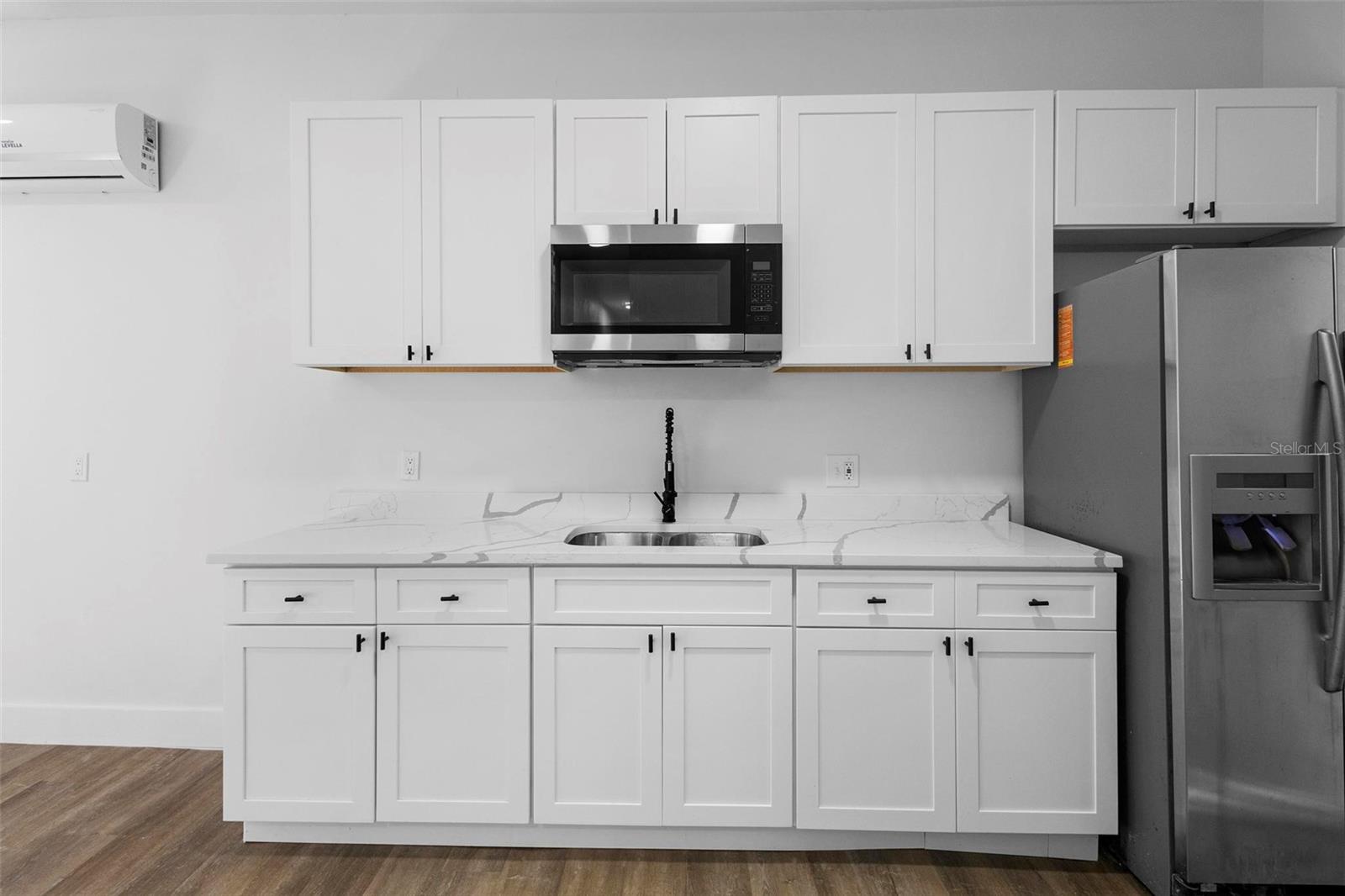 2225 E WELCH RD, APOPKA, FL, 32712