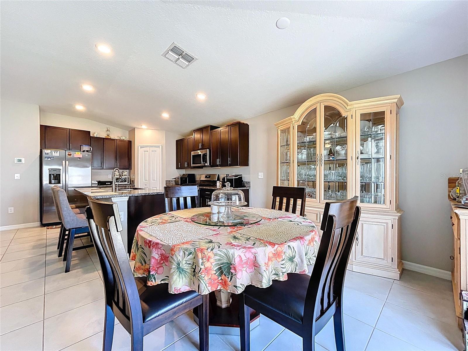 9433 CHANNING HILL DR, SUN CITY CENTER, FL, 33573