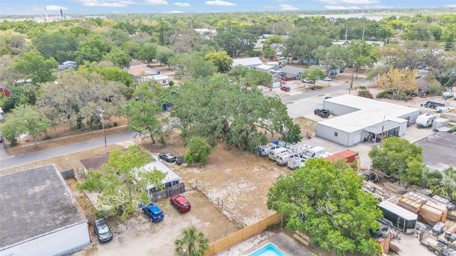 706 N GARY RD, LAKELAND, FL, 33801