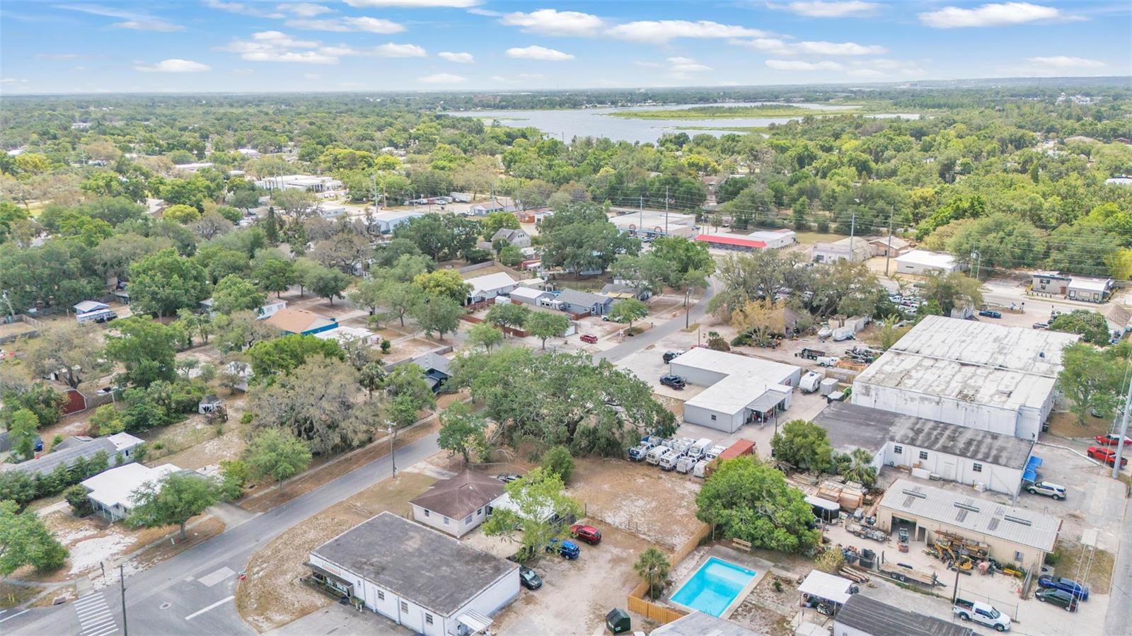 706 N GARY RD, LAKELAND, FL, 33801