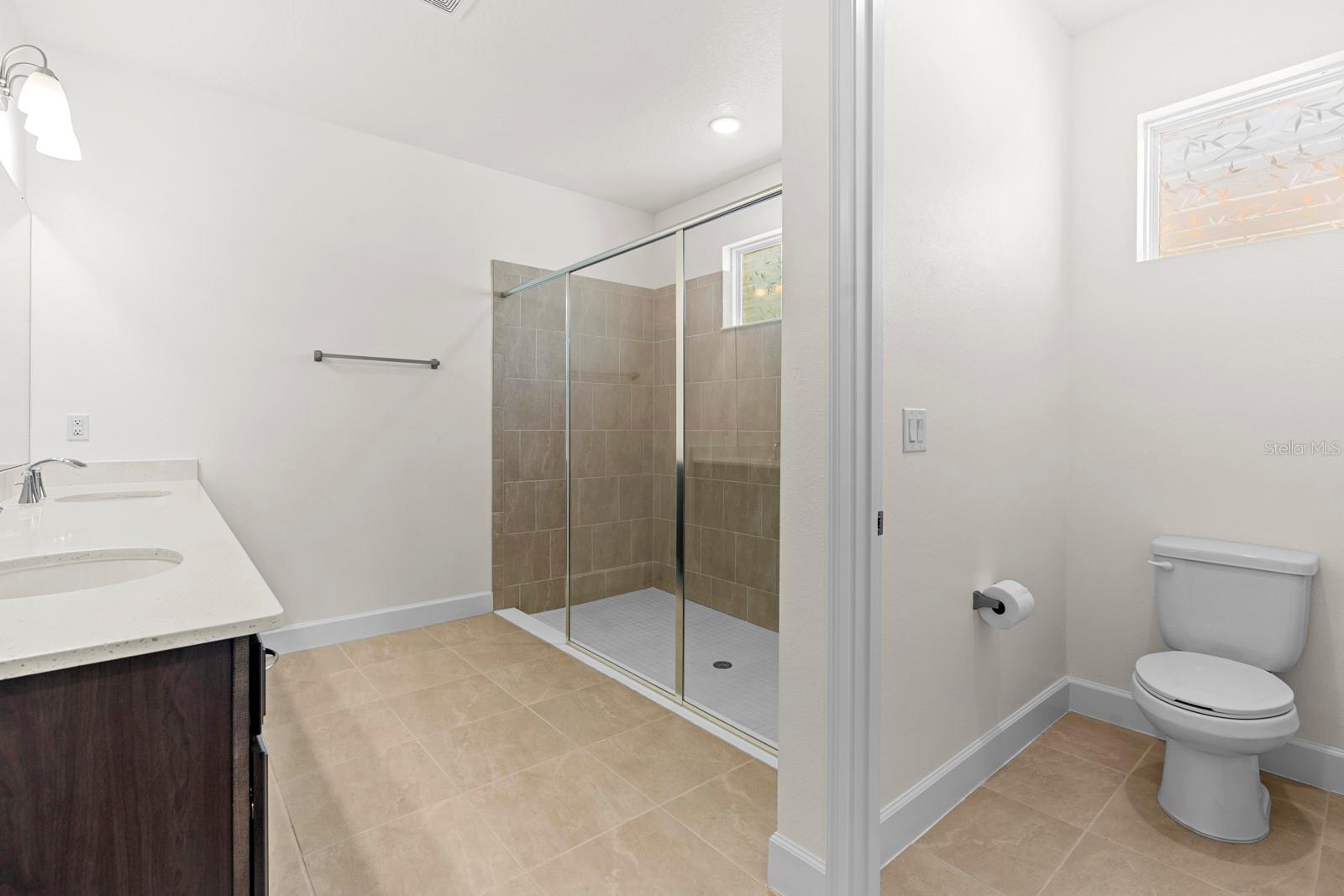 933 SIGNET DR, APOLLO BEACH, FL, 33572