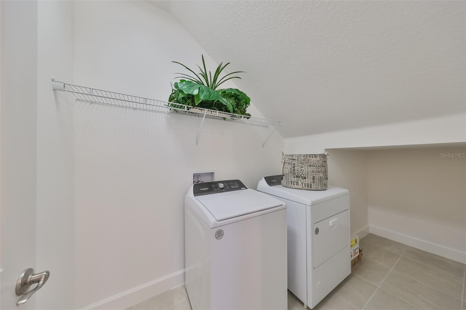 933 SIGNET DR, APOLLO BEACH, FL, 33572