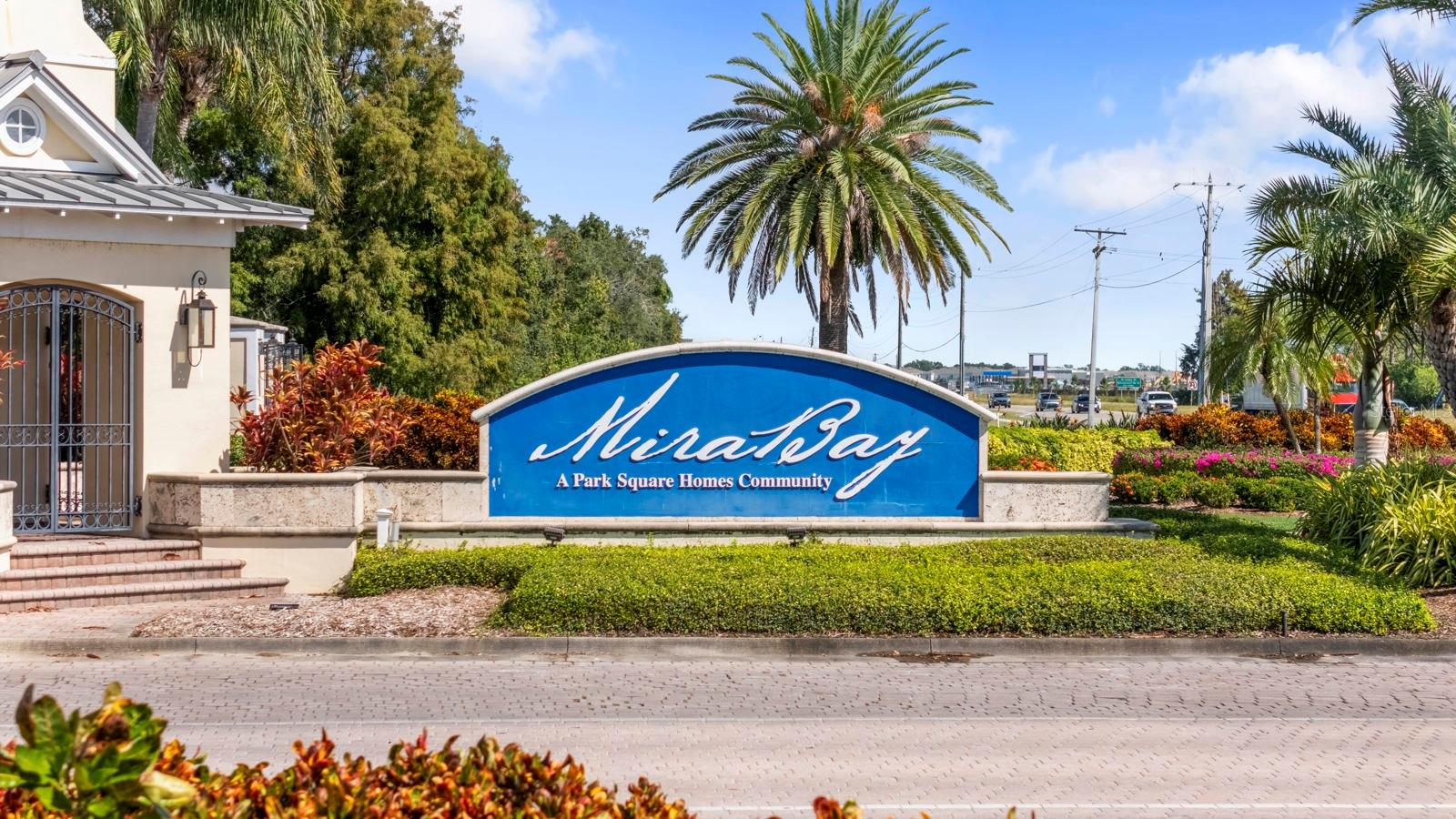 933 SIGNET DR, APOLLO BEACH, FL, 33572