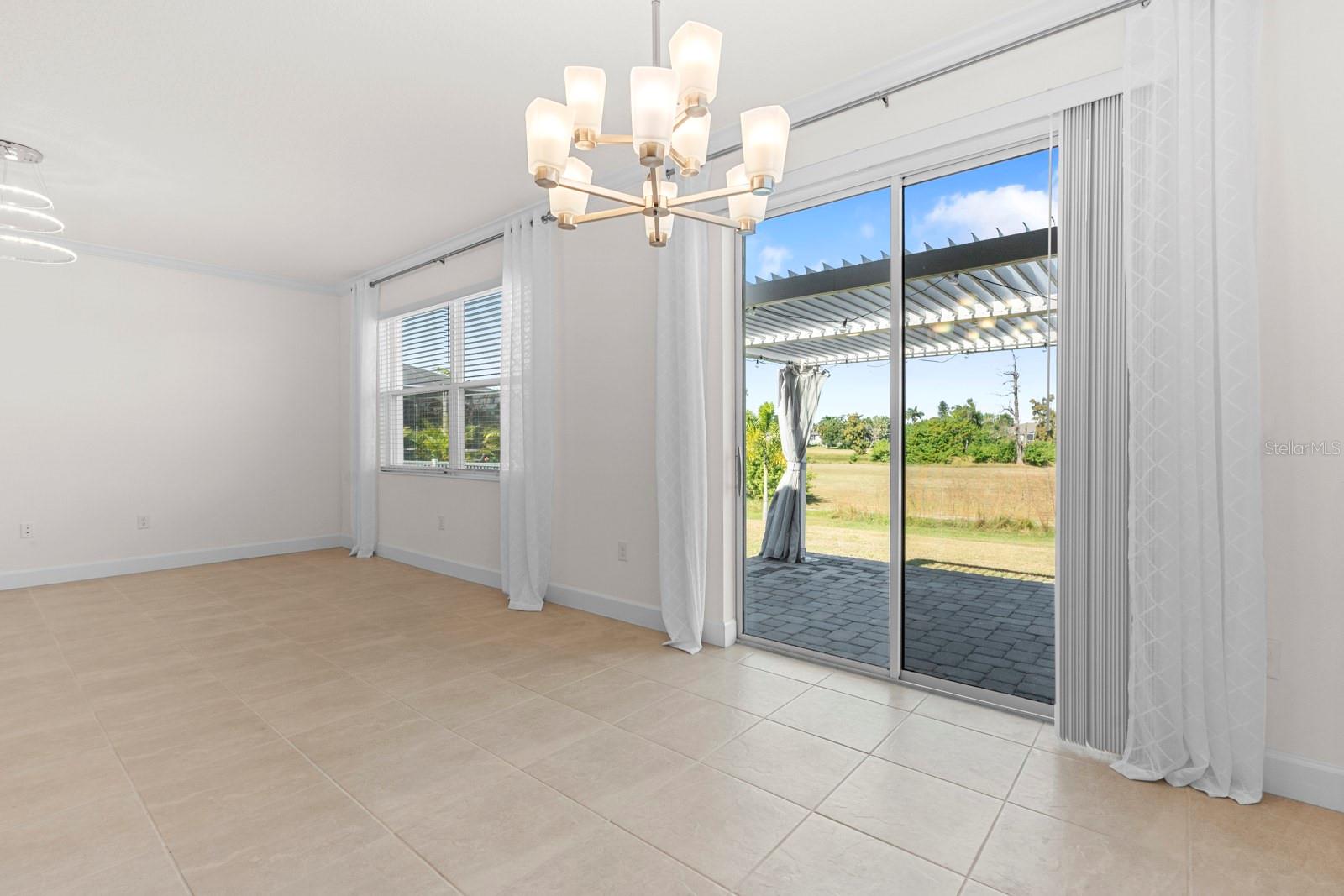 933 SIGNET DR, APOLLO BEACH, FL, 33572