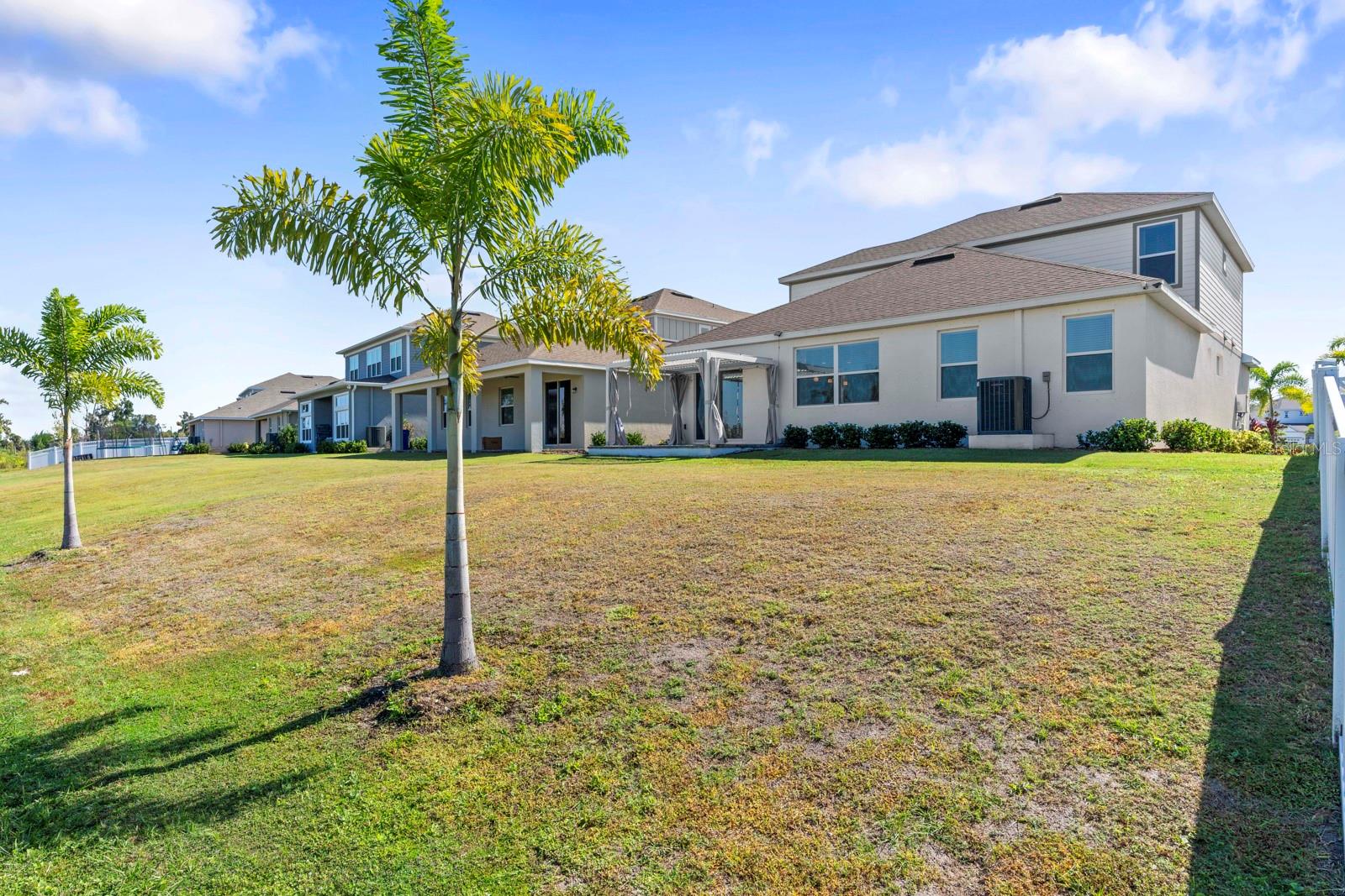 933 SIGNET DR, APOLLO BEACH, FL, 33572