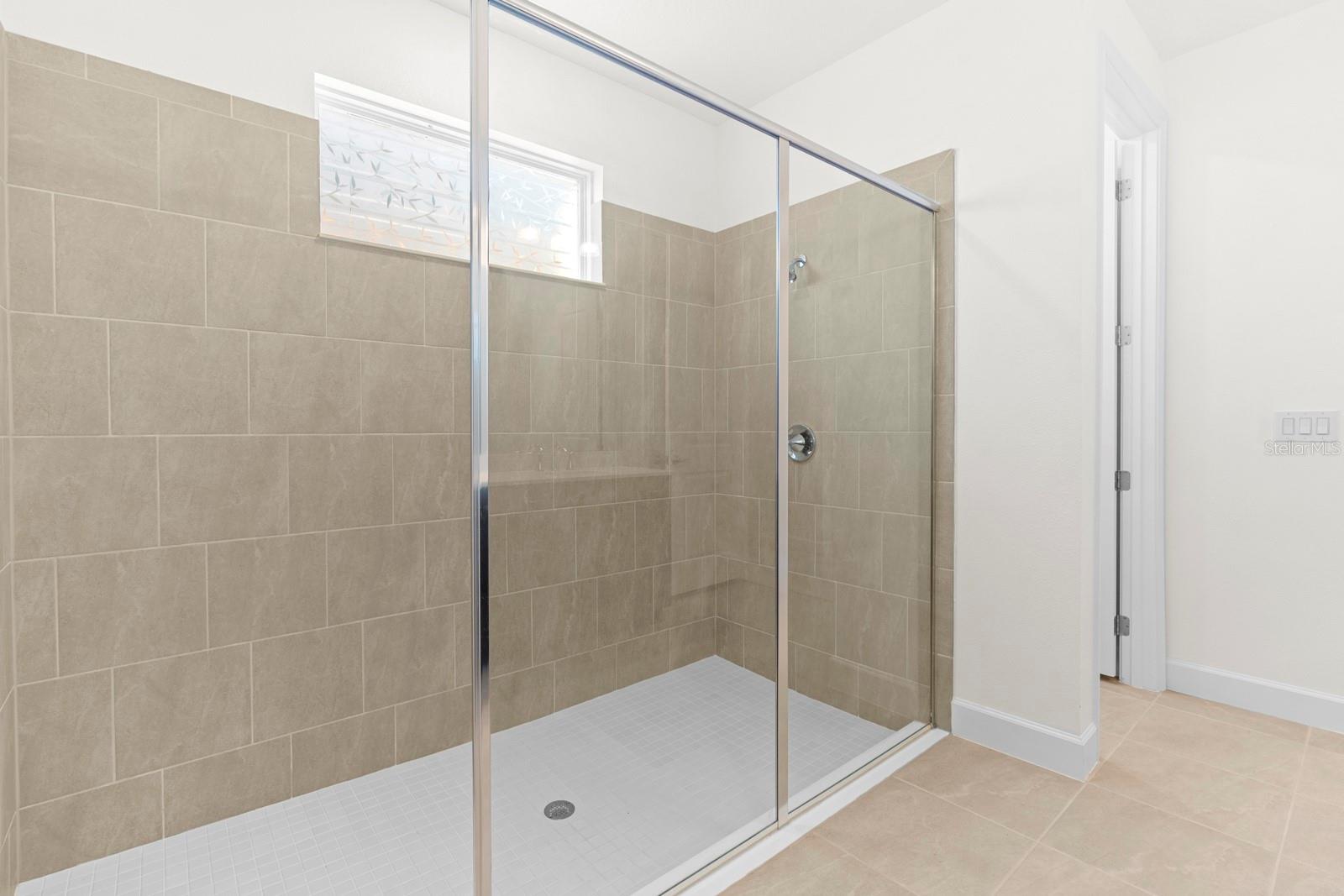 933 SIGNET DR, APOLLO BEACH, FL, 33572