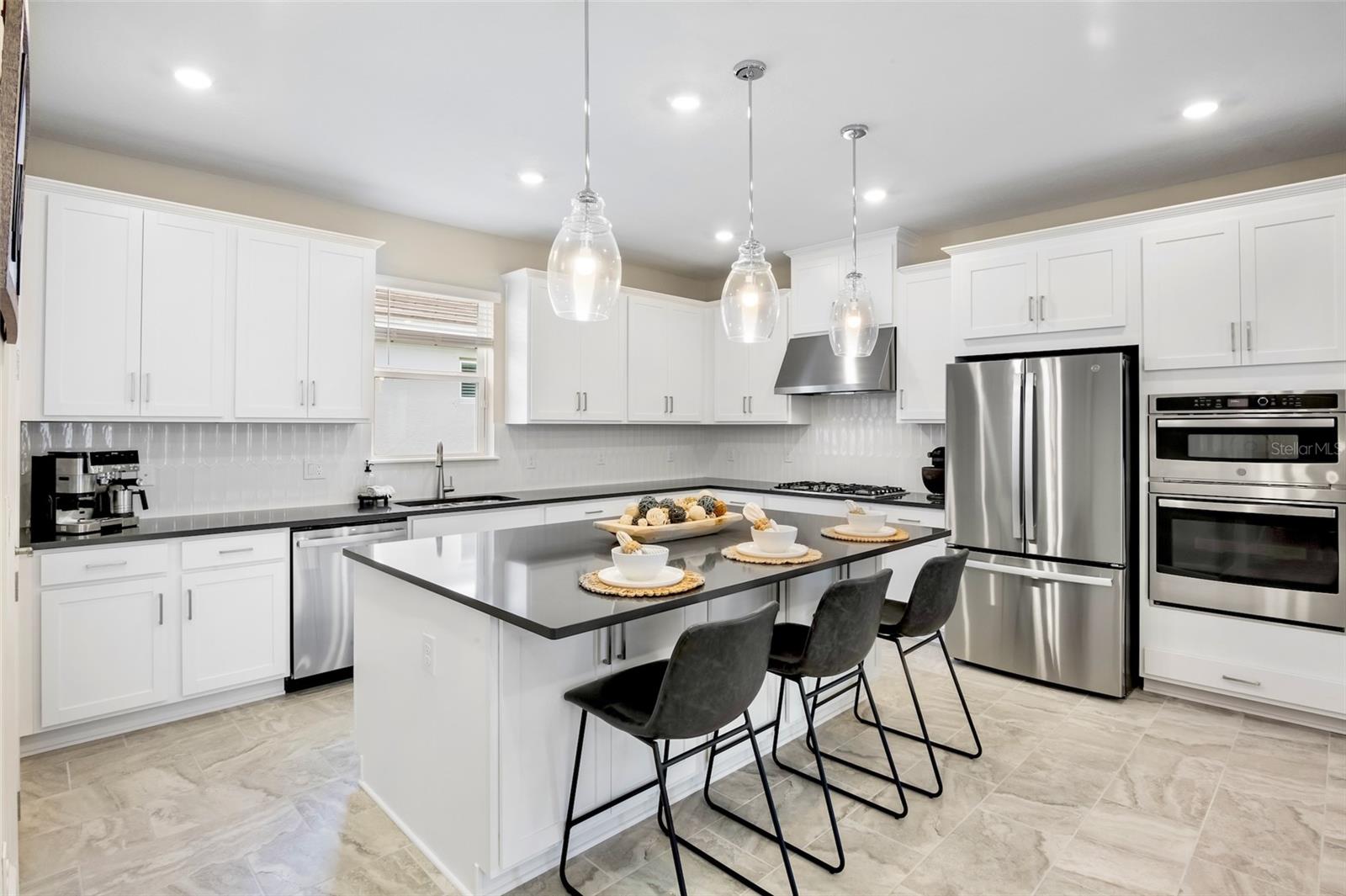 5249 SAVINO CIR, PALMETTO, FL, 34221