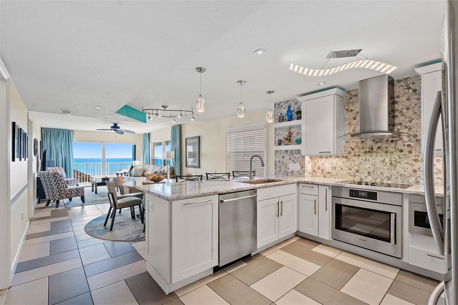 17140 GULF BLVD #114, ST PETERSBURG, FL, 33708
