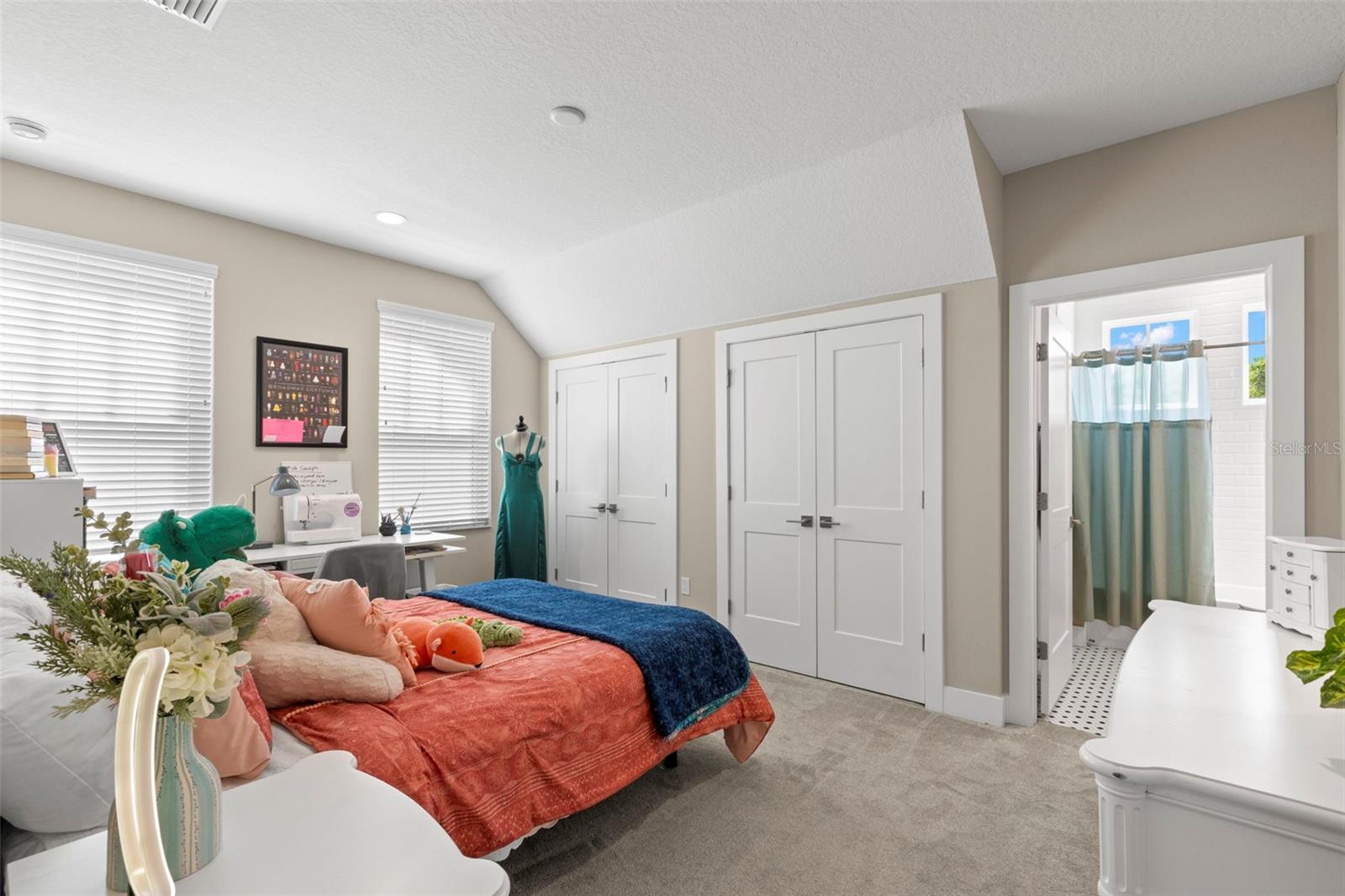 1511 47TH AVE N, ST PETERSBURG, FL, 33703