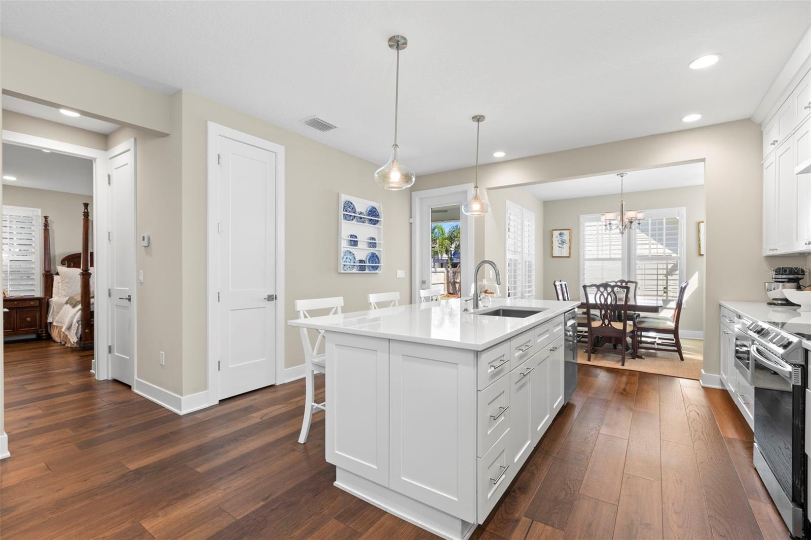 1511 47TH AVE N, ST PETERSBURG, FL, 33703