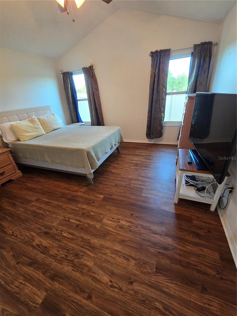 10825 VENICE CIR, TAMPA, FL, 33635