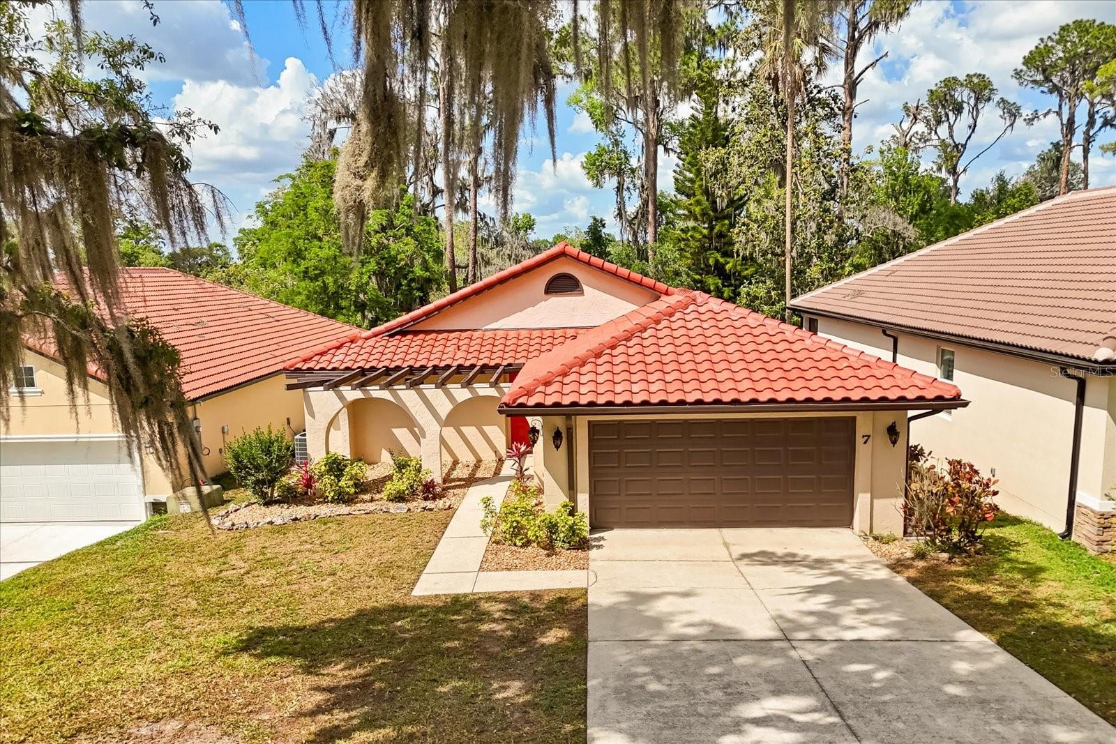 7 FOREST LN, EUSTIS, FL, 32726