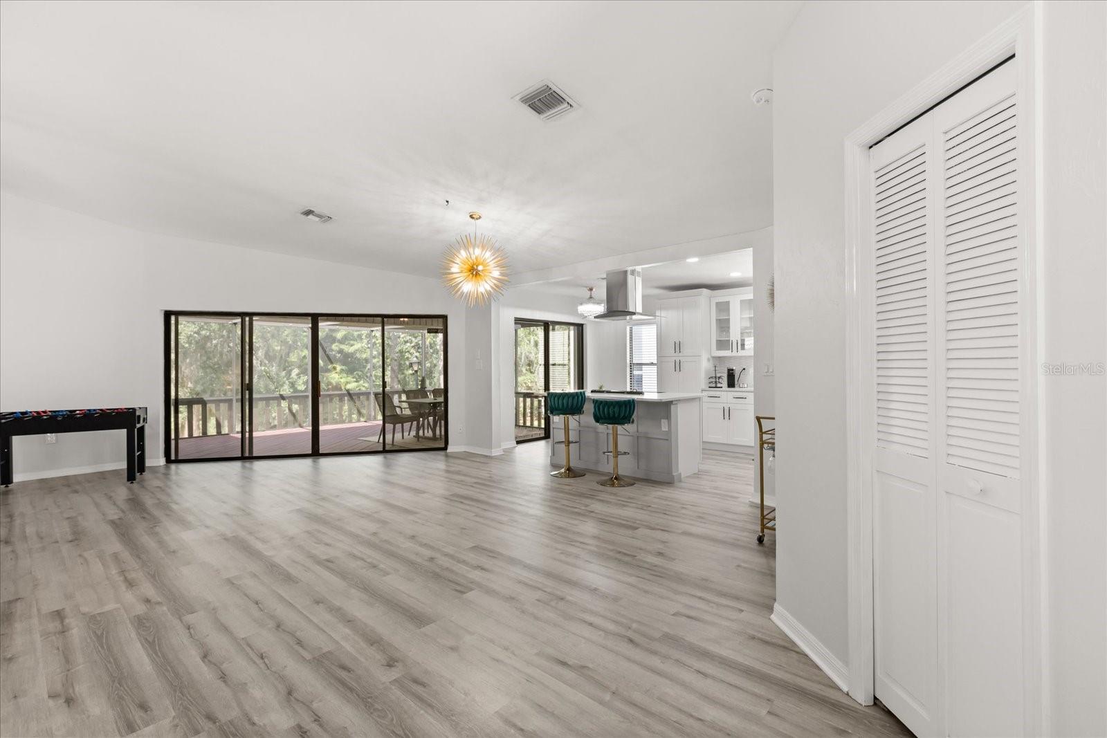 7 FOREST LN, EUSTIS, FL, 32726