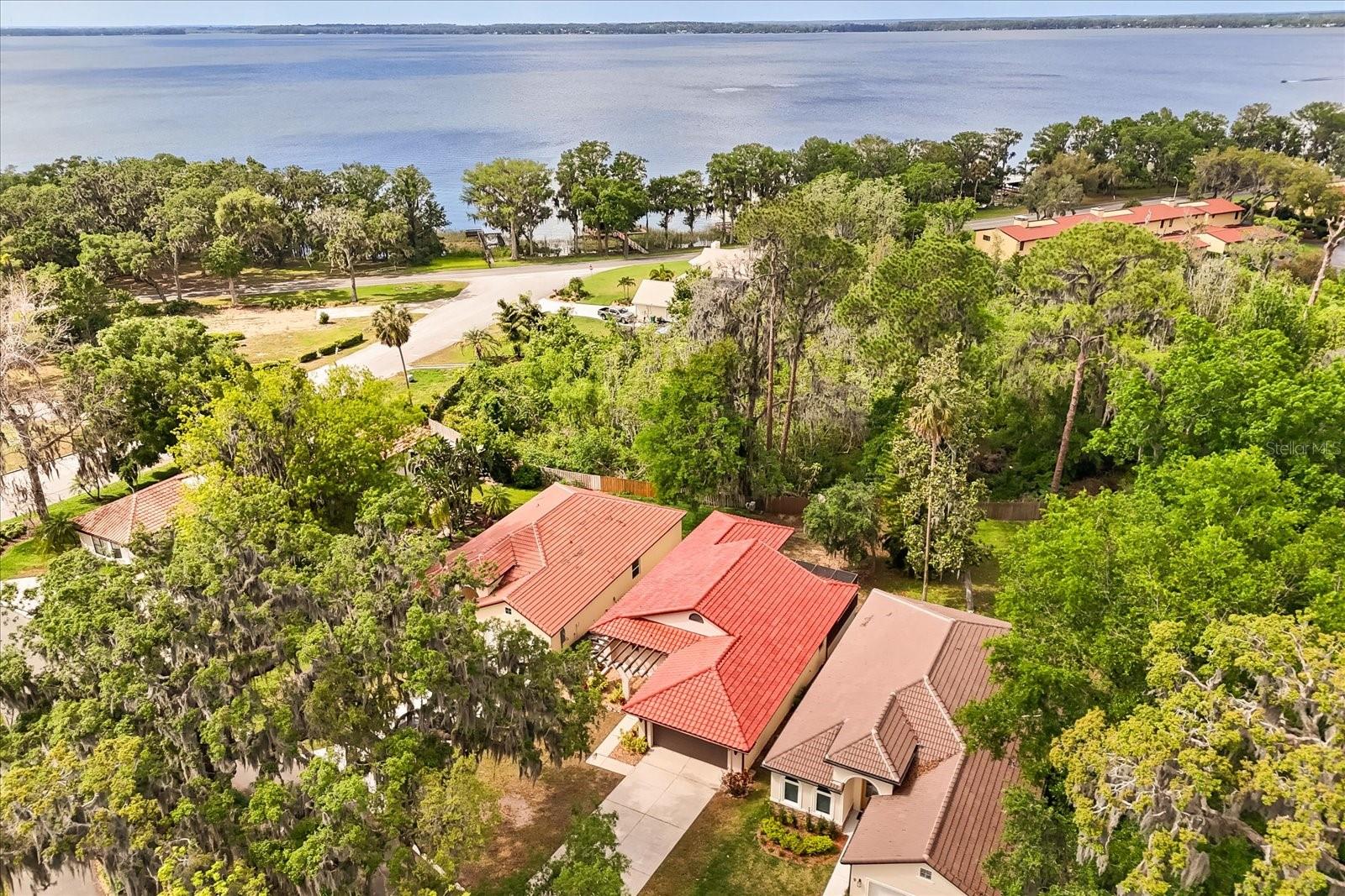 7 FOREST LN, EUSTIS, FL, 32726