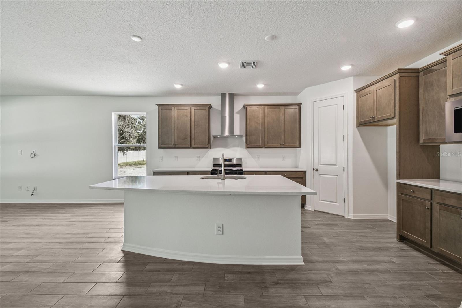 19679 FORT KING RUN, BROOKSVILLE, FL, 34601
