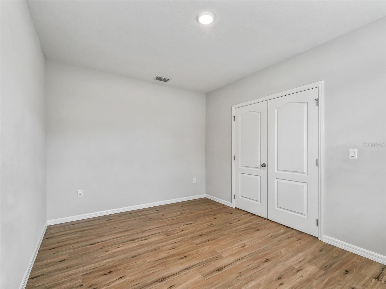1936 BELL CREEK LOOP, FRUITLAND PARK, FL, 34731