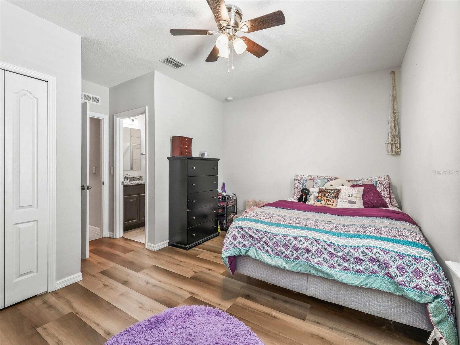 1936 BELL CREEK LOOP, FRUITLAND PARK, FL, 34731