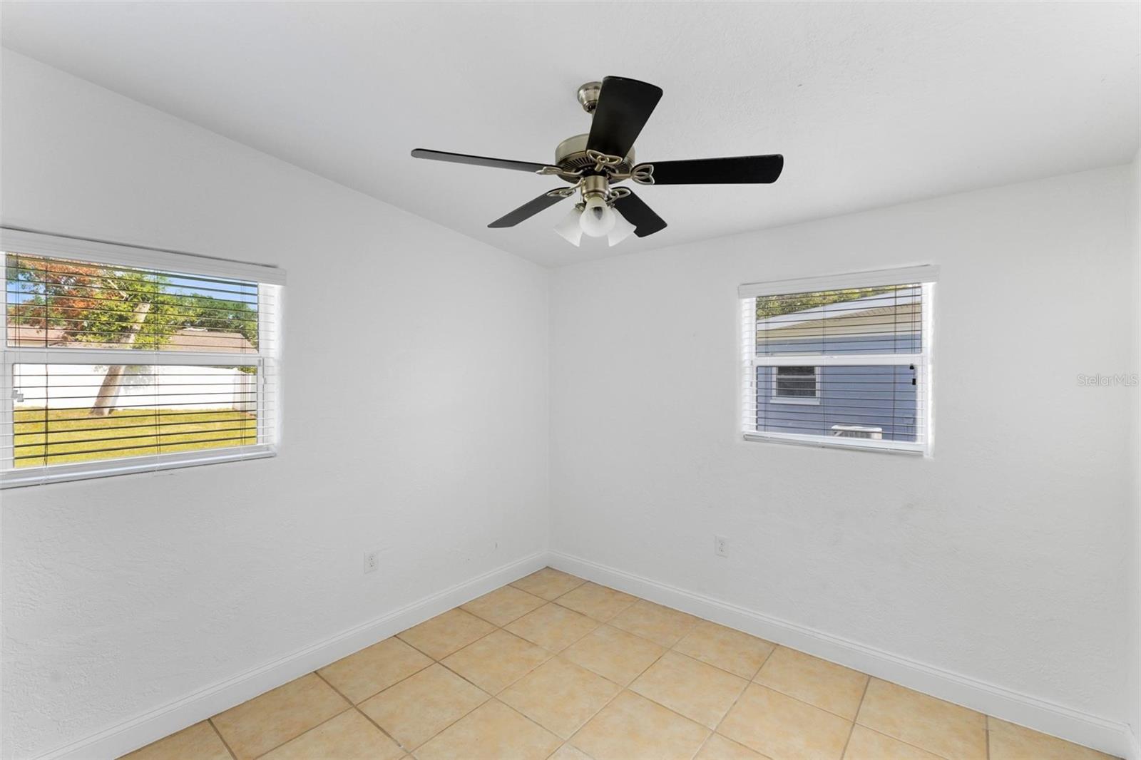 642 YUPON AVE, NEW SMYRNA BEACH, FL, 32169