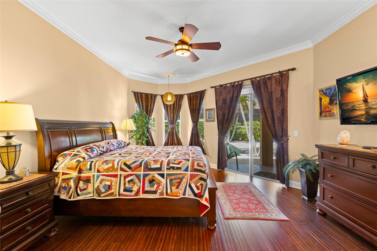 4670 SLASH PINE LN NE, ST PETERSBURG, FL, 33703