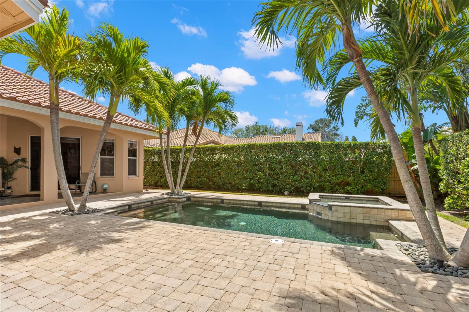 4670 SLASH PINE LN NE, ST PETERSBURG, FL, 33703