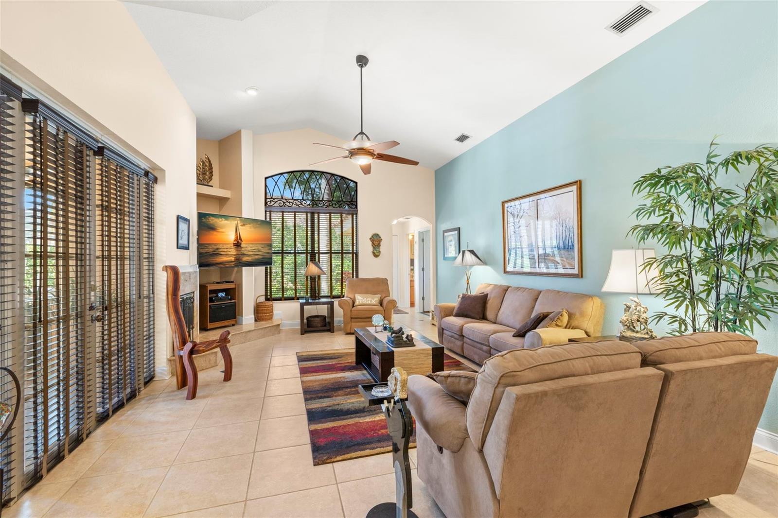 4670 SLASH PINE LN NE, ST PETERSBURG, FL, 33703