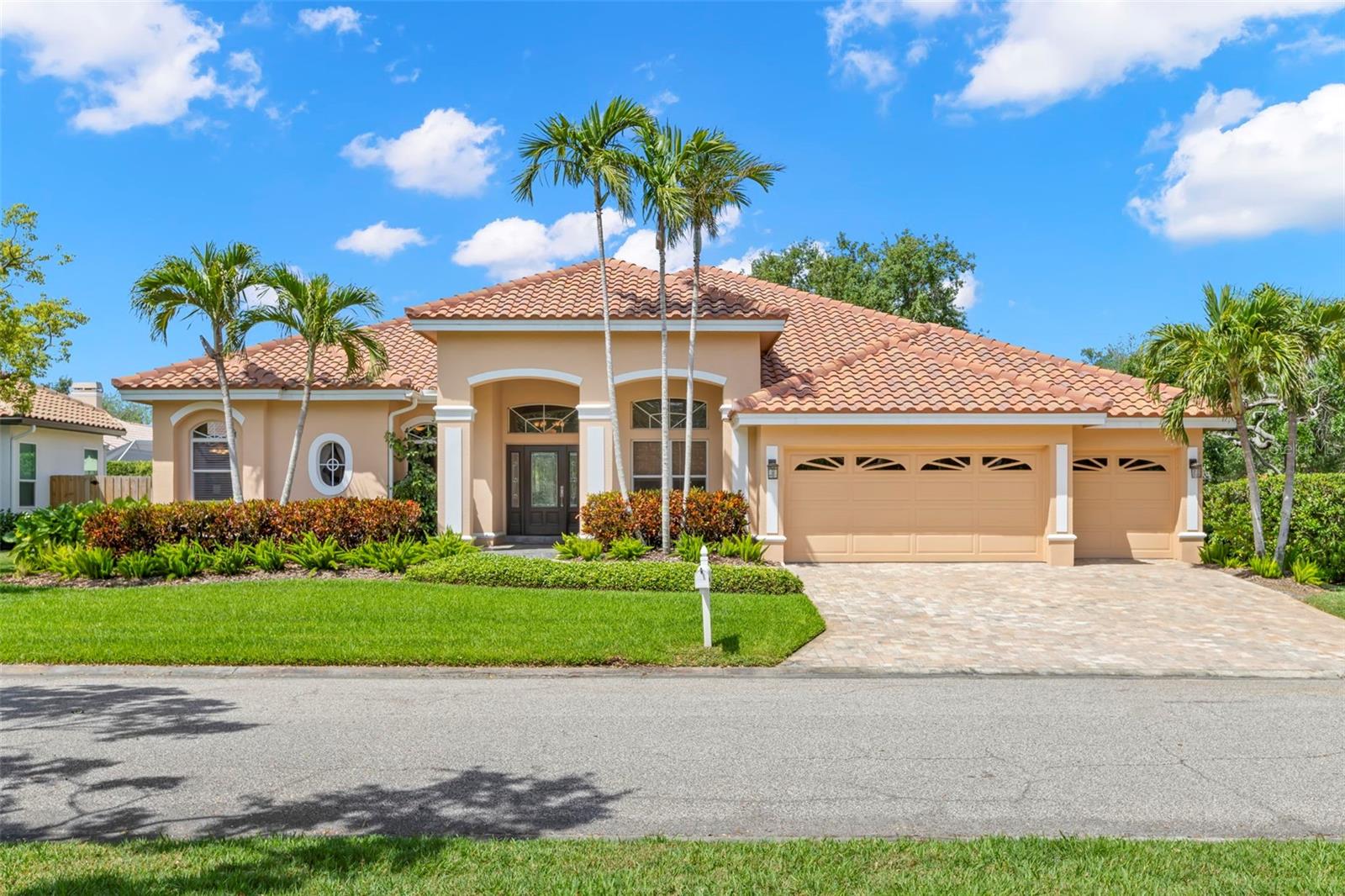 4670 SLASH PINE LN NE, ST PETERSBURG, FL, 33703
