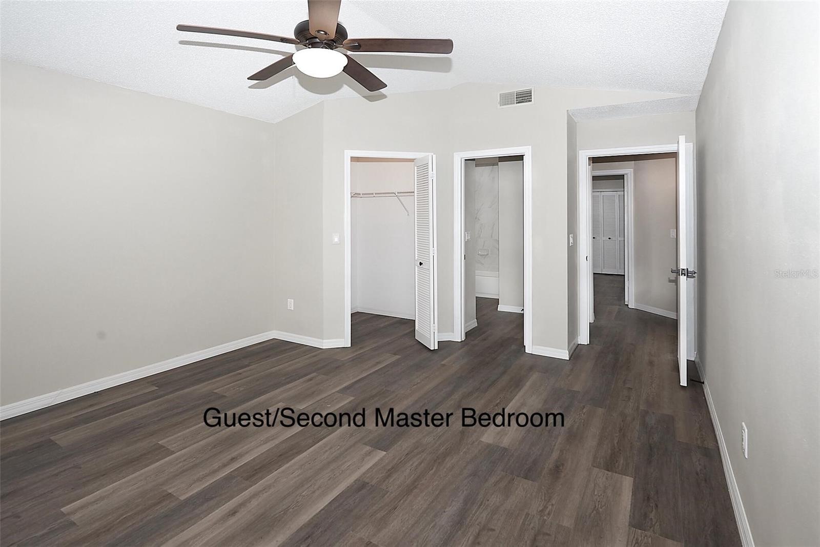 1610 SPINNING WHEEL DR, LUTZ, FL, 33559