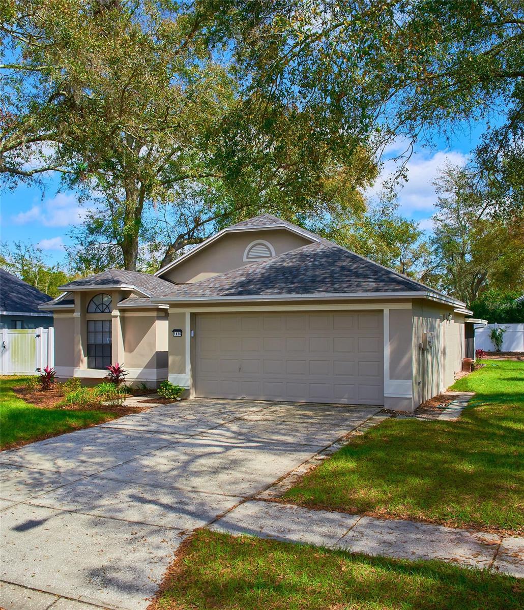 1610 SPINNING WHEEL DR, LUTZ, FL, 33559