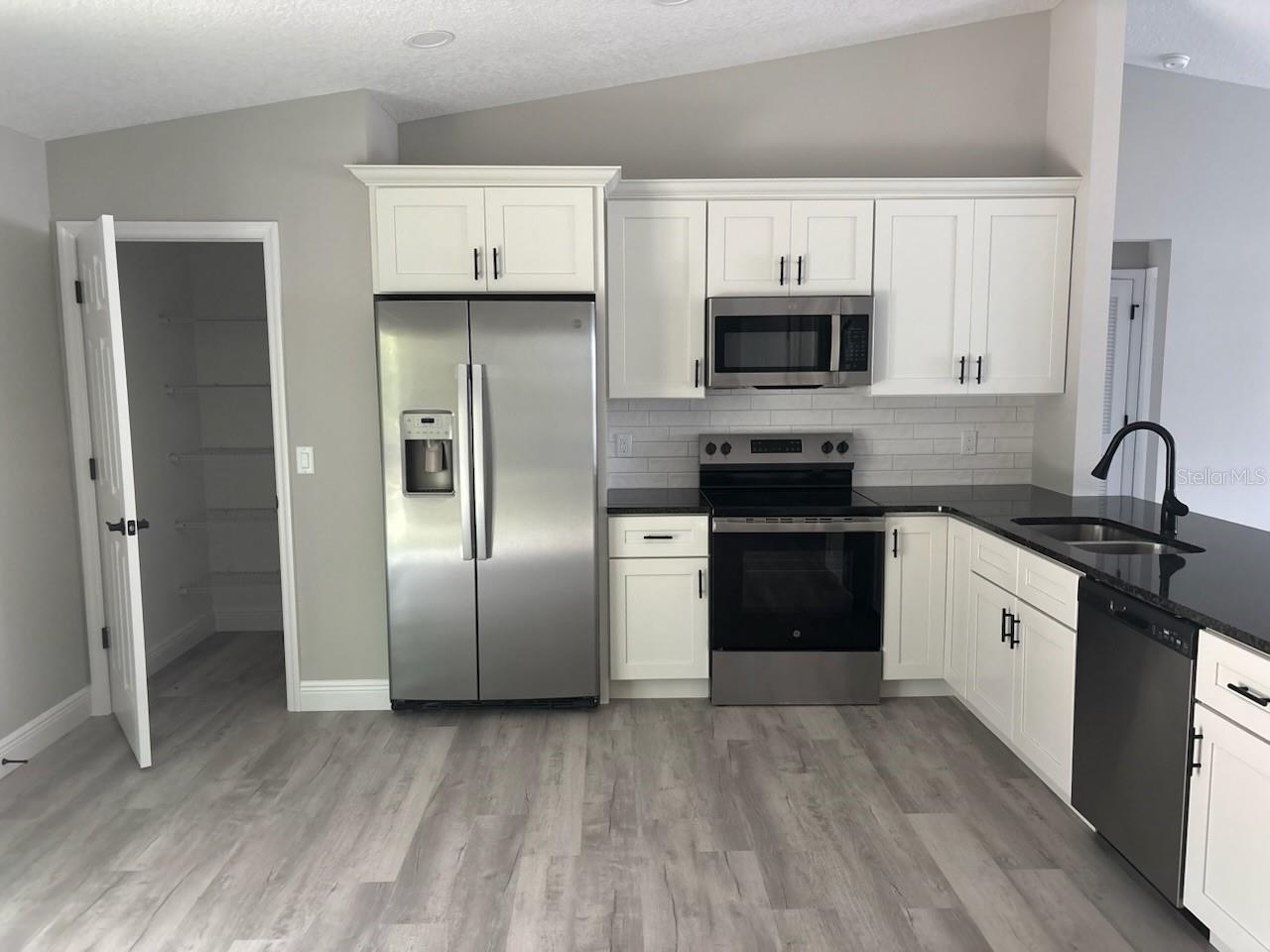 3241 W MARIE DR, CITRUS SPRINGS, FL, 34433