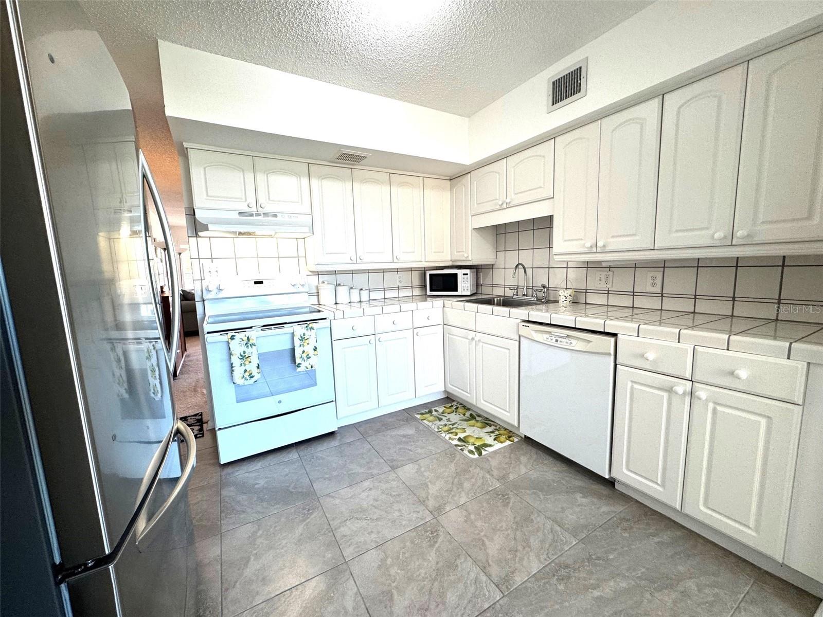 2466 ECUADORIAN WAY #42, CLEARWATER, FL, 33763