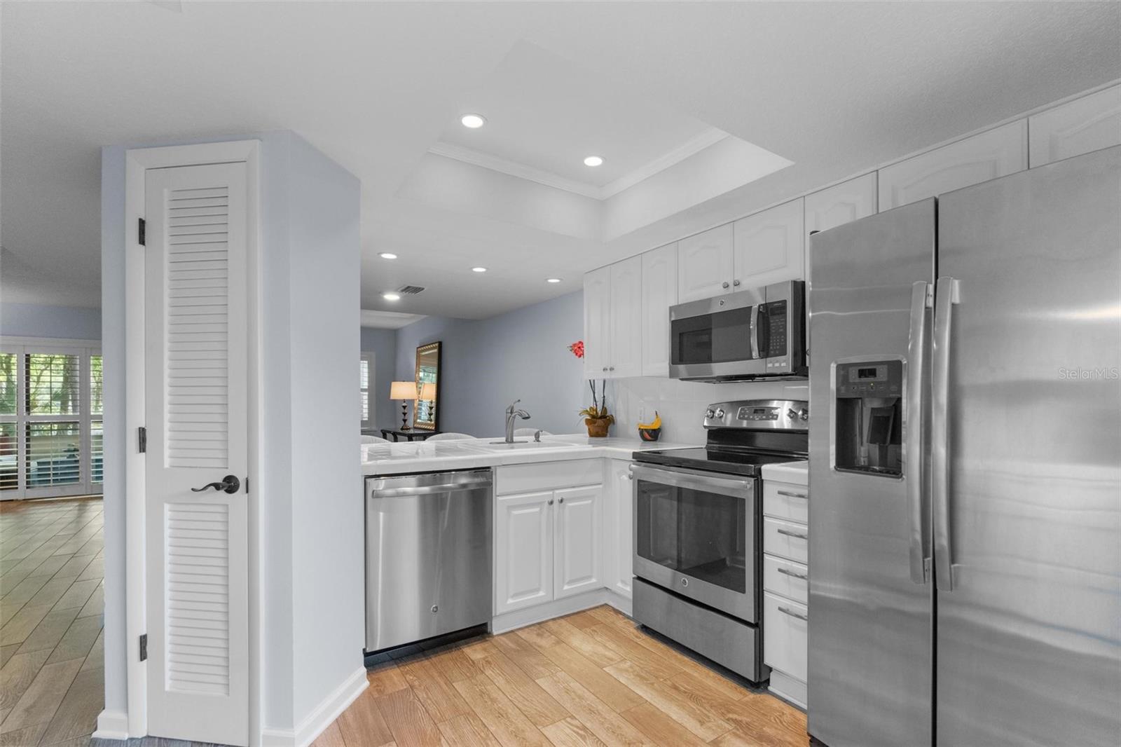 25 WOODS LANDING TRL, OLDSMAR, FL, 34677