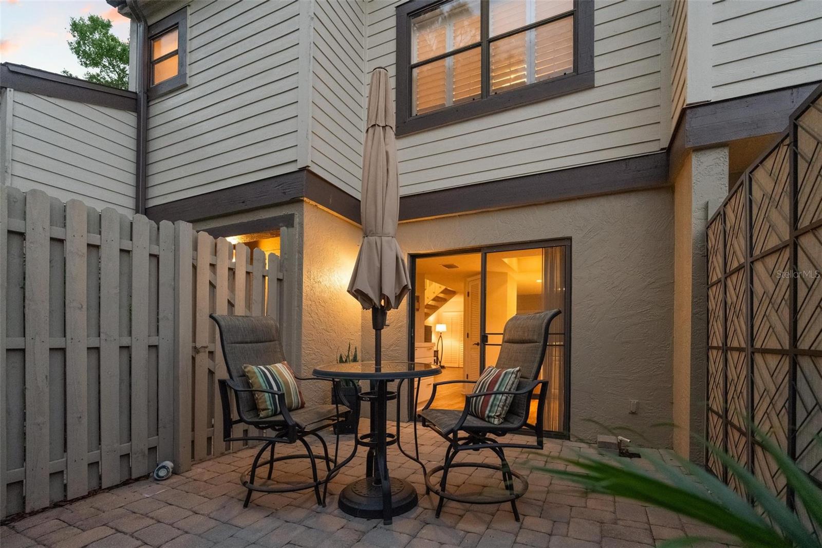 25 WOODS LANDING TRL, OLDSMAR, FL, 34677