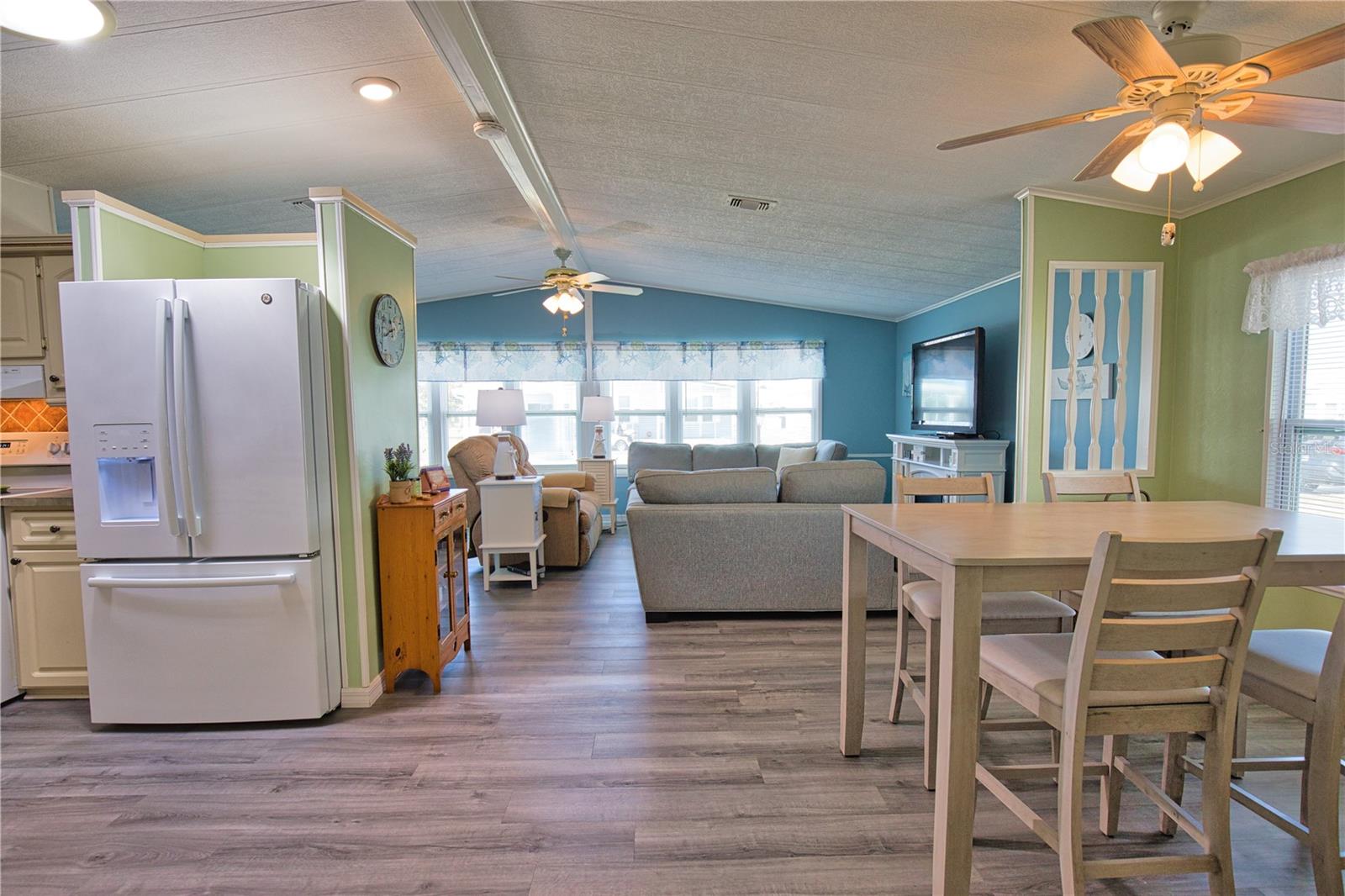 612 LA JOLLA CIR, NORTH PORT, FL, 34287
