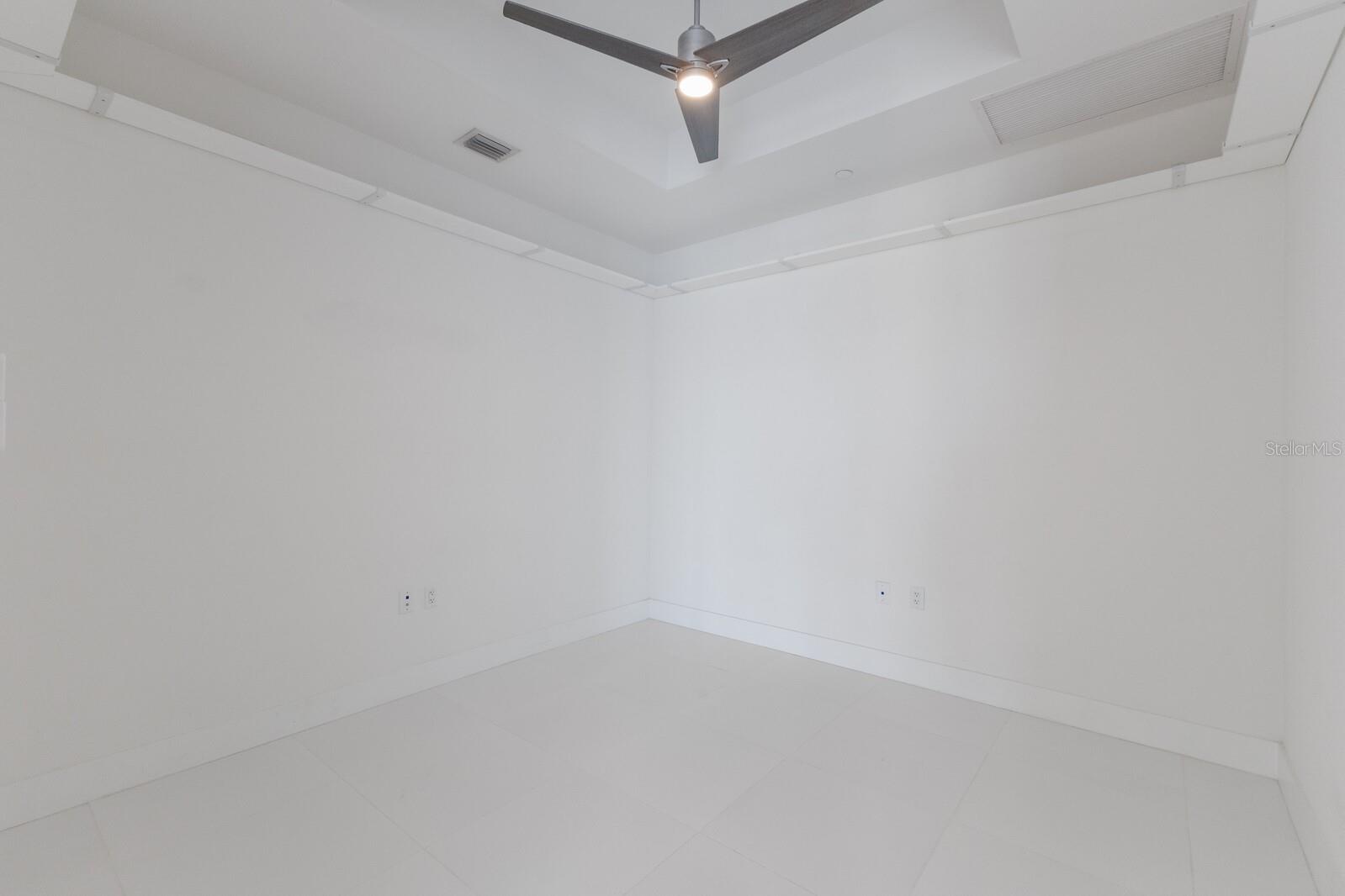 111 S PINEAPPLE AVE #1021, SARASOTA, FL, 34236