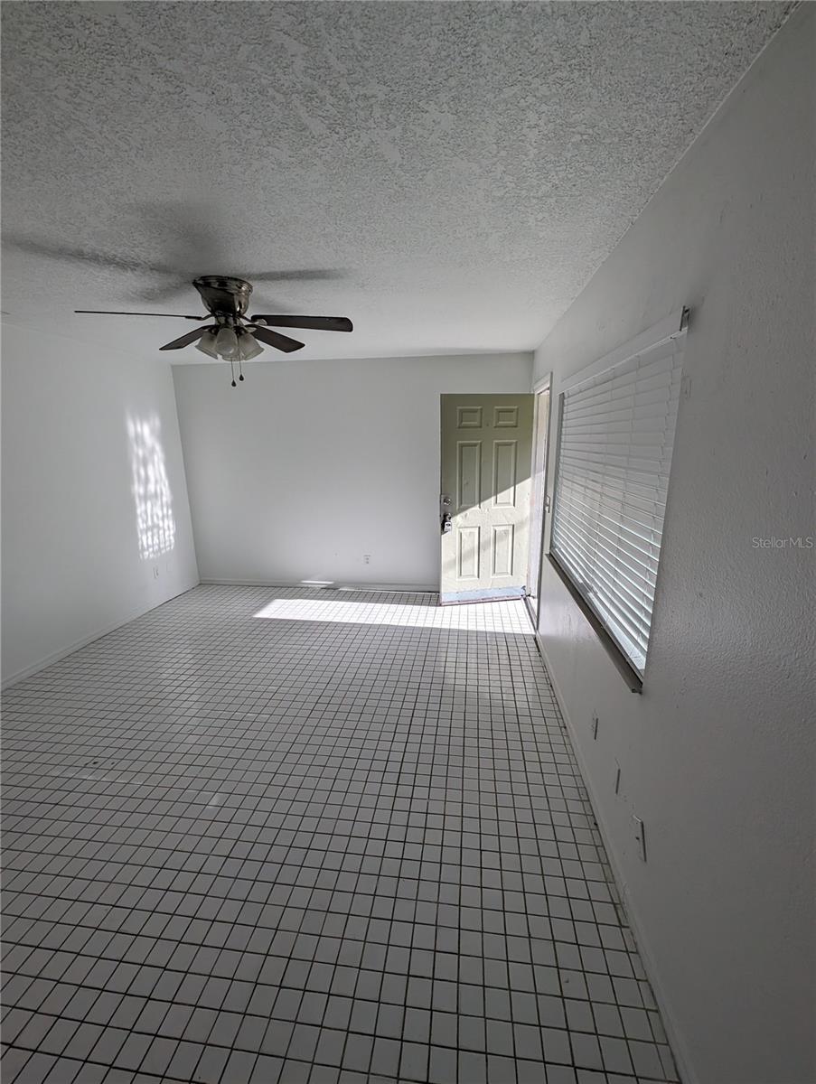 4960 DUNDEE AVE, DE LEON SPRINGS, FL, 32130