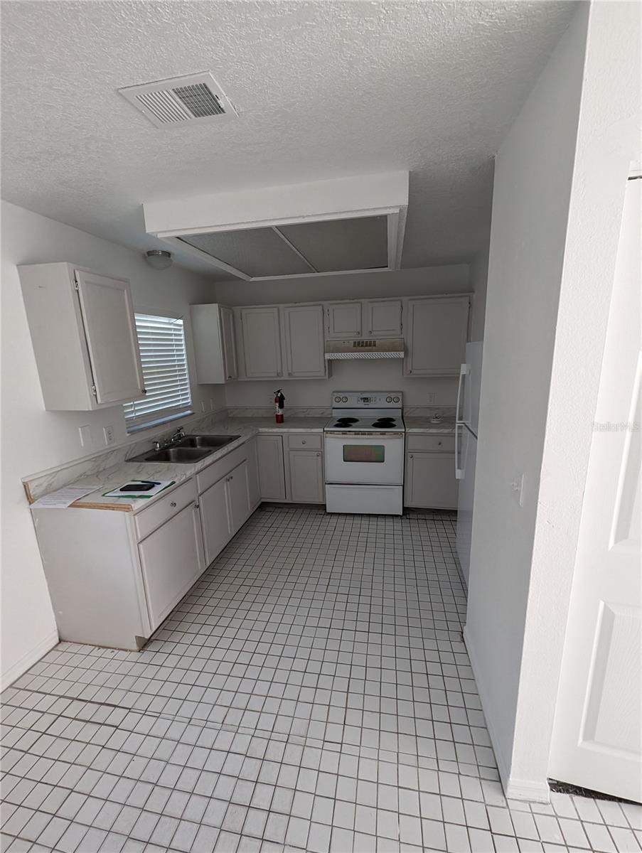 4960 DUNDEE AVE, DE LEON SPRINGS, FL, 32130