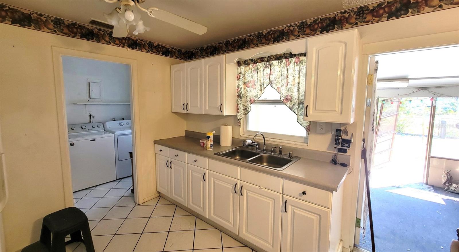 1118 ARROWSMITH AVE, ORLANDO, FL, 32809