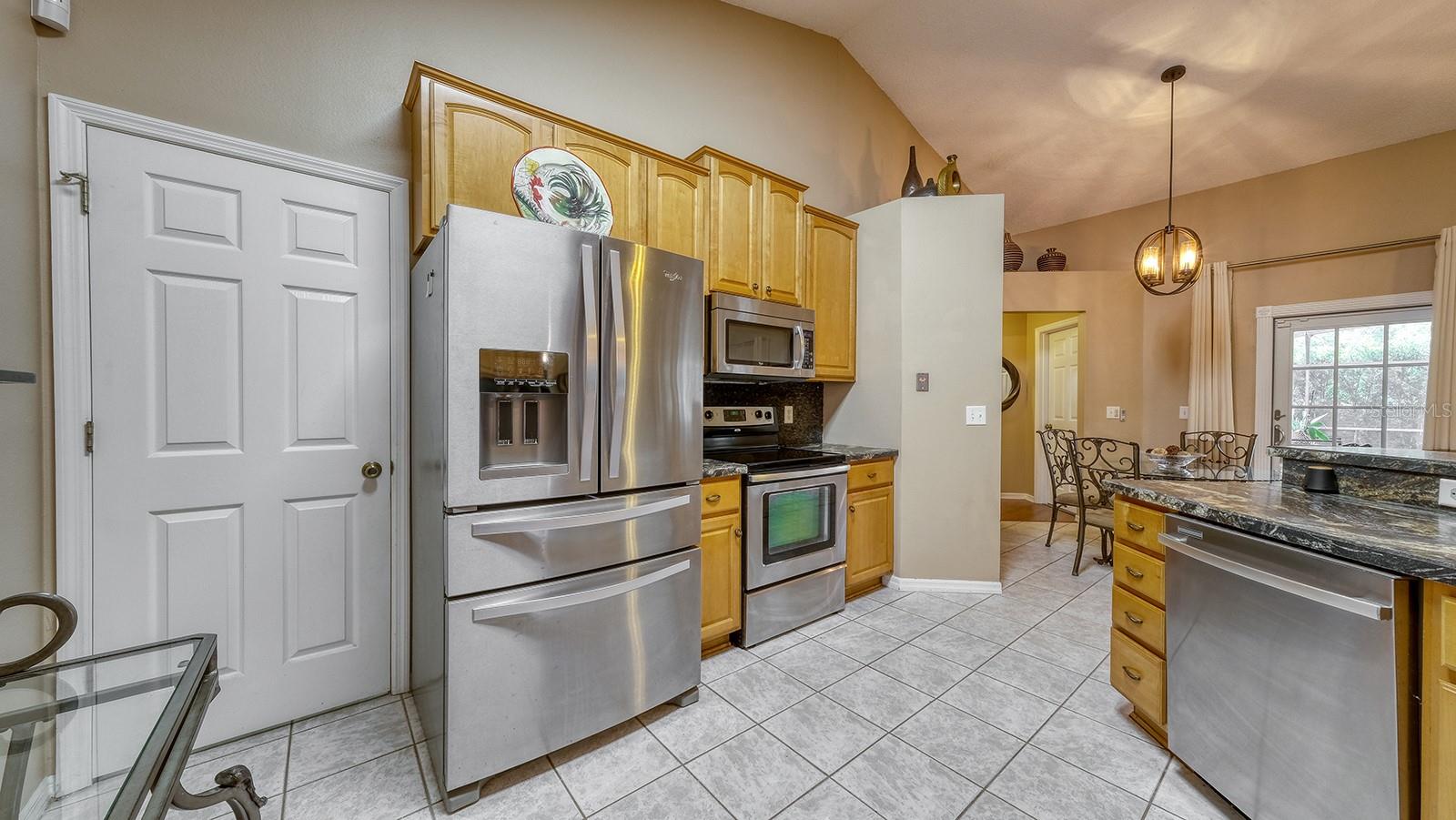 203 RED BUD CT, LAKE MARY, FL, 32746