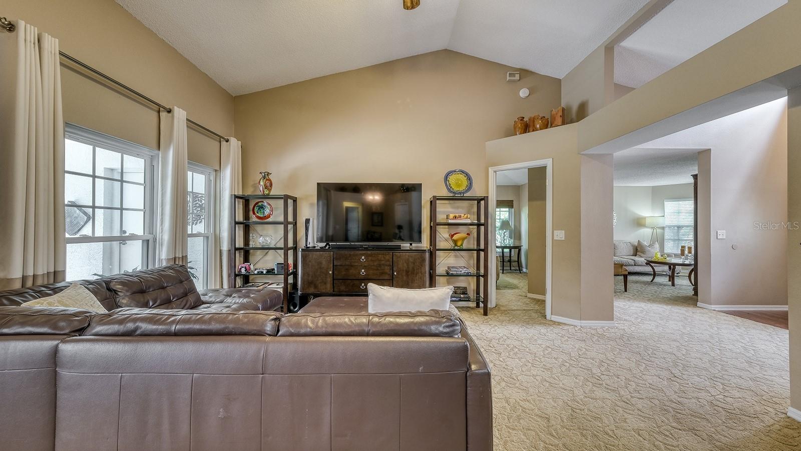 203 RED BUD CT, LAKE MARY, FL, 32746