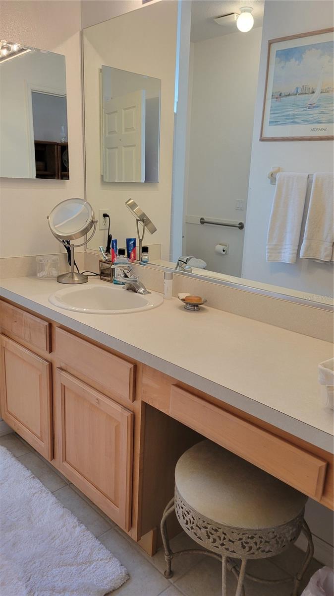 8175 STIRLING FALLS CIR, SARASOTA, FL, 34243
