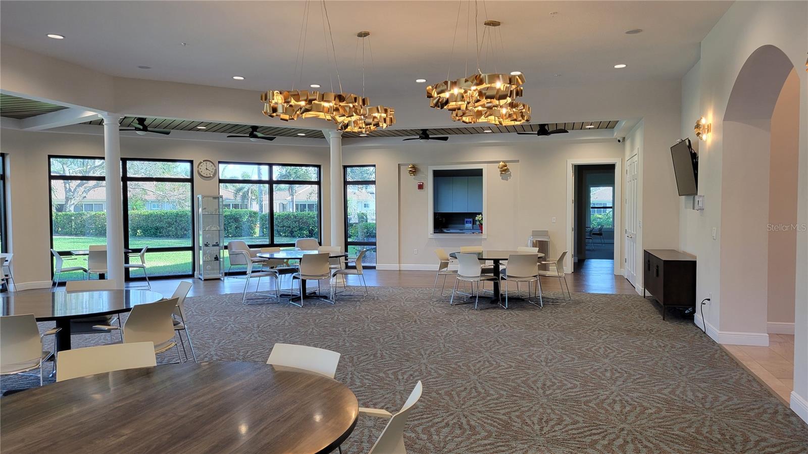 8175 STIRLING FALLS CIR, SARASOTA, FL, 34243