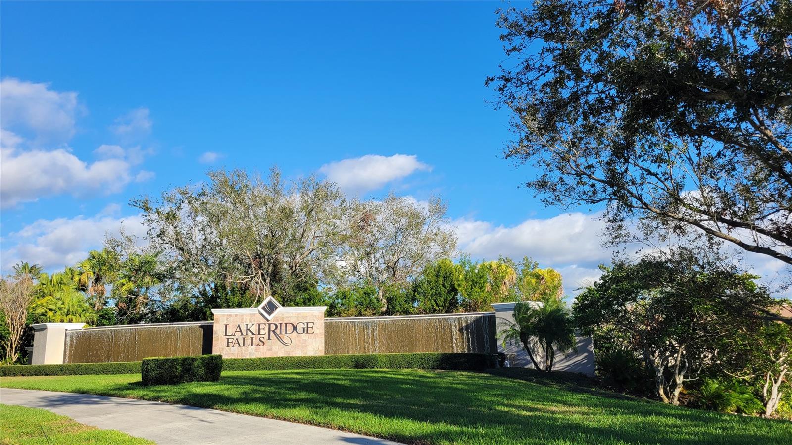 8175 STIRLING FALLS CIR, SARASOTA, FL, 34243