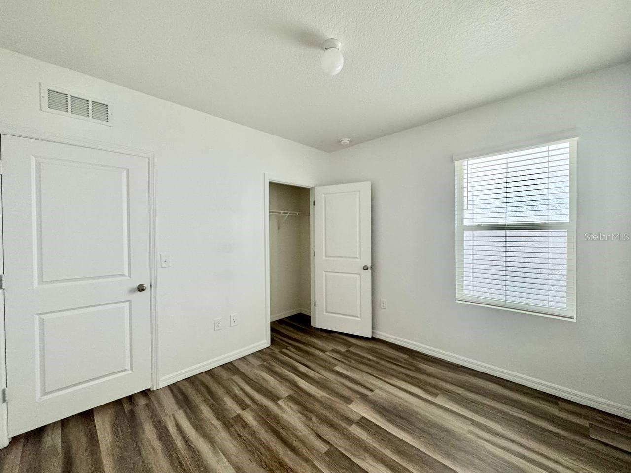 32713 BROOKS HAWK LN, WESLEY CHAPEL, FL, 33543